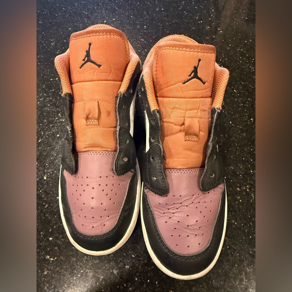 Nike Air Jordon 1 Low GS 3.5 High-Top Sneakers in Orange and Black